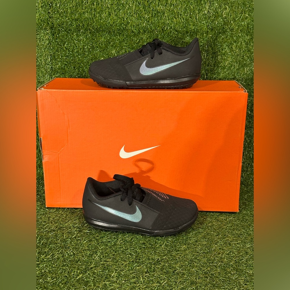 NIKE PHANTOM VENOM ACADEMY TURF SOCCER SHOES, SIZE 10C KIDS , COLOR BLACK/ MELLC